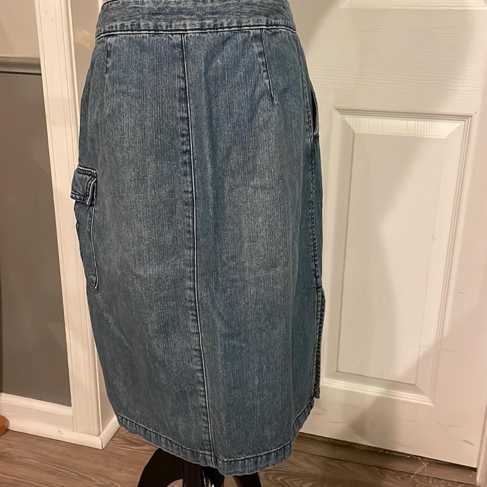 London Jean denim skirt with cargo pocket,size 4 - Picture 3 of 8